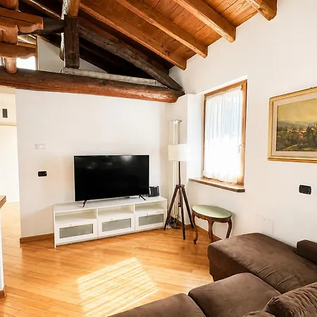 The Bridge - Apartment Lecco